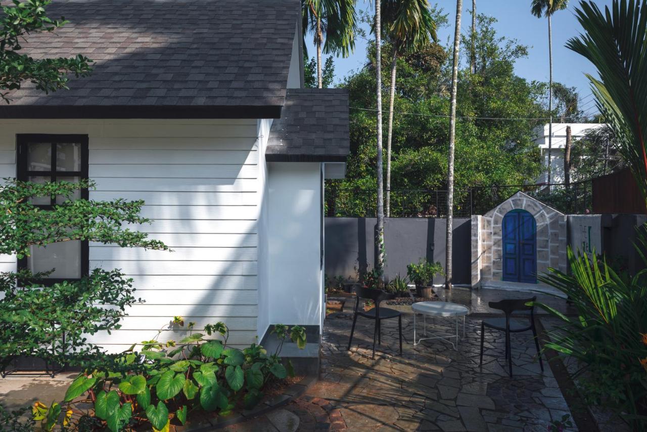 The Little Acres Cherai Vypin Екстер'єр фото
